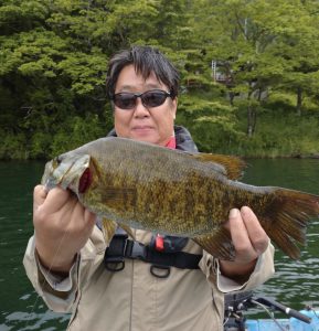 木崎湖モダンボートバス釣果