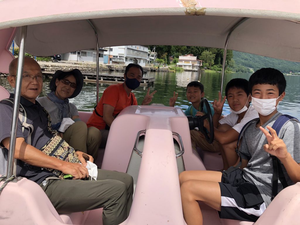 木崎湖モダンボートのペダルボートをご利用いただきました！