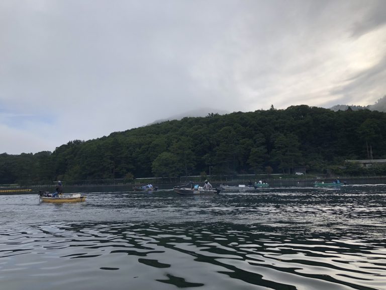 木崎湖モダンボートトーナメント