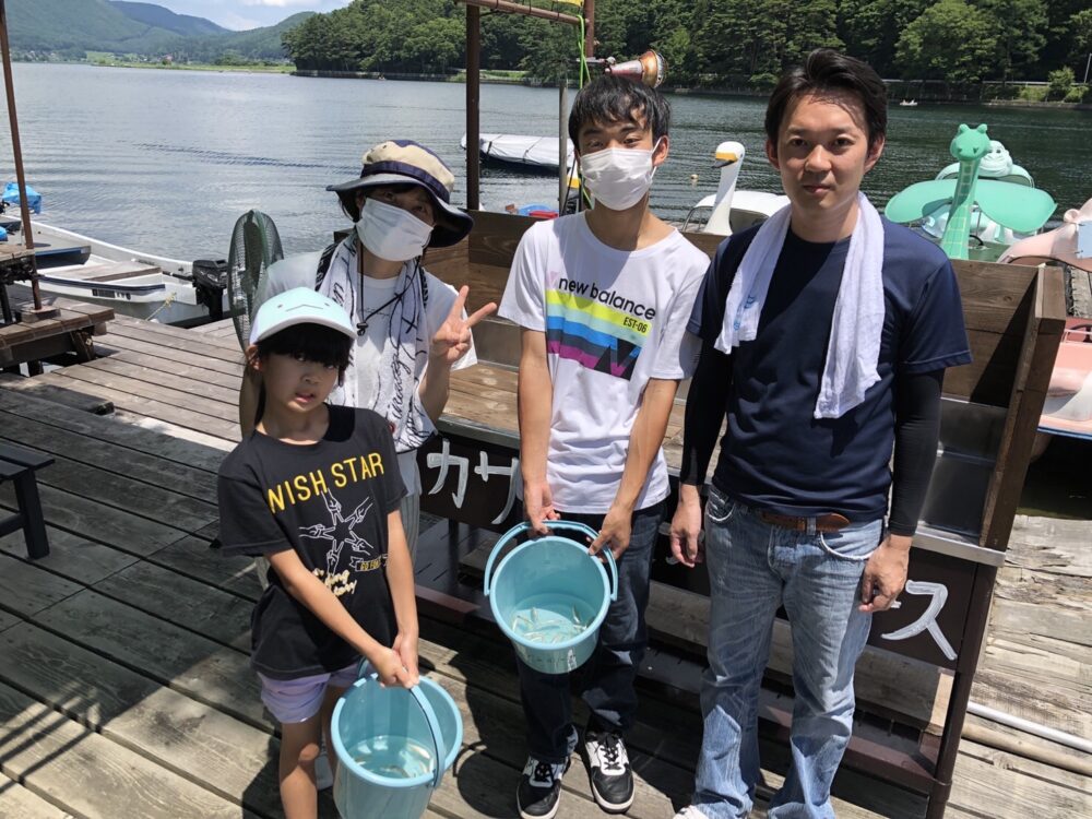 木崎湖で初めてのワカサギ釣り体験のお客様！