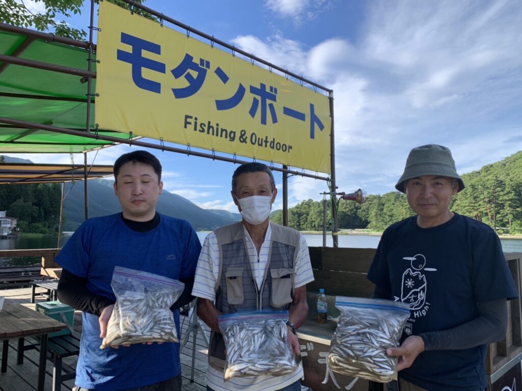 夏ワカサギ釣り