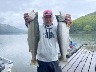 キザキマスは長野県木崎湖で釣れる幻の魚