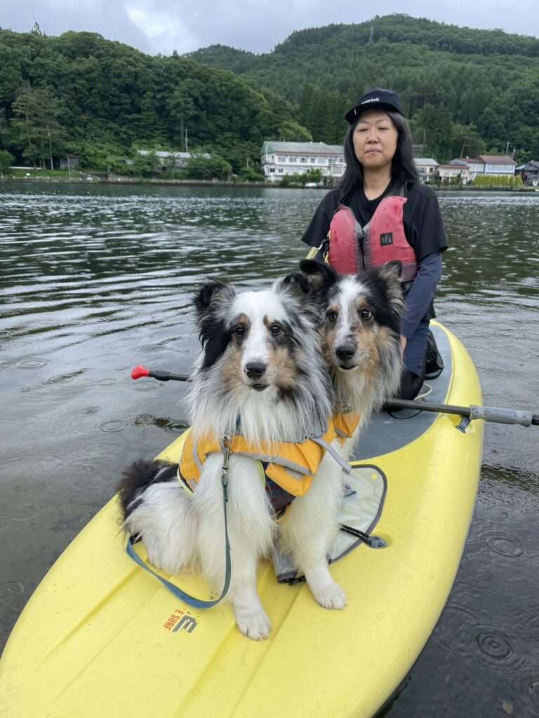 木崎湖のSUPサップ！わんちゃんと一緒「愛犬プラン」ご利用いただきました！