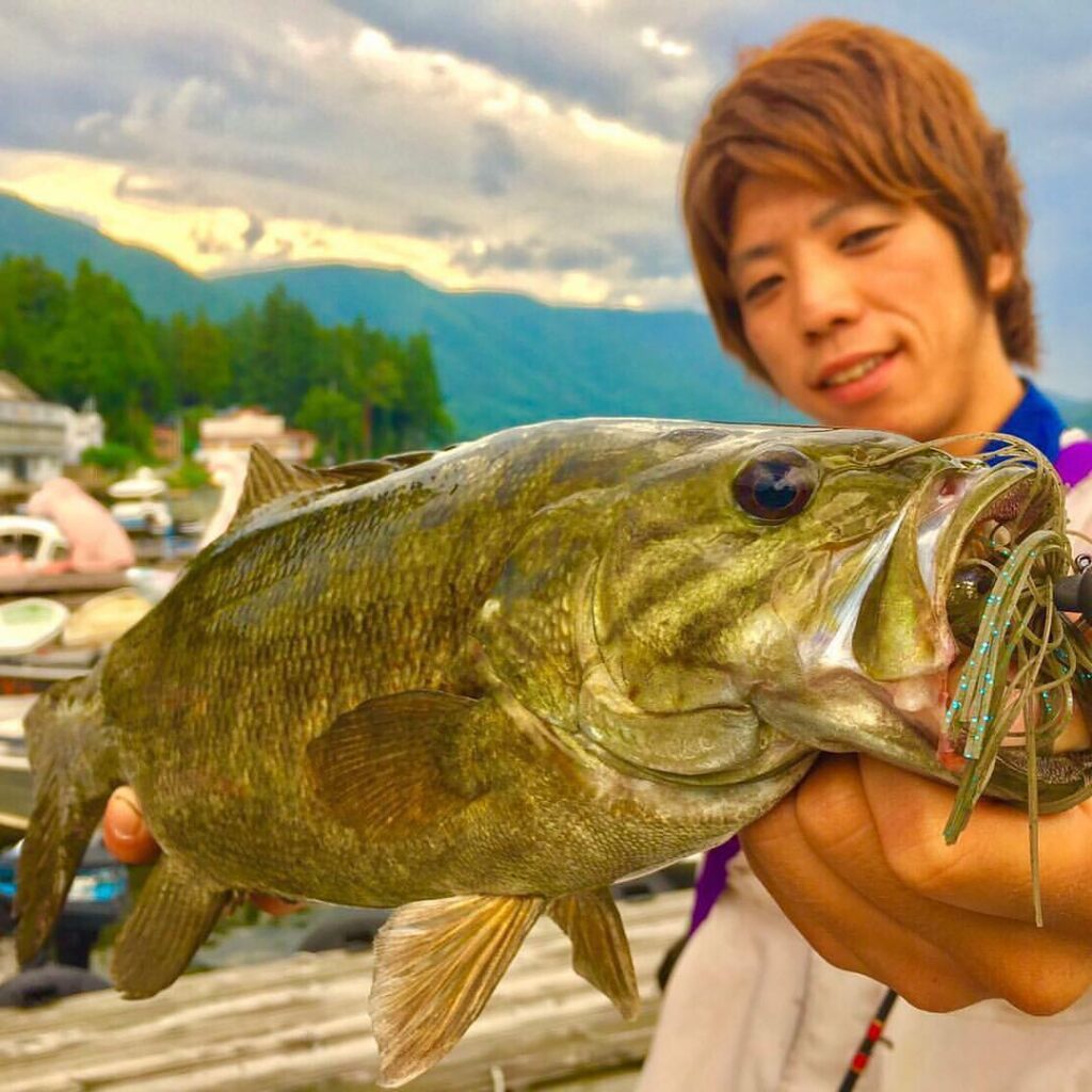 木崎湖モダンボート喜代浜友貴バス釣り