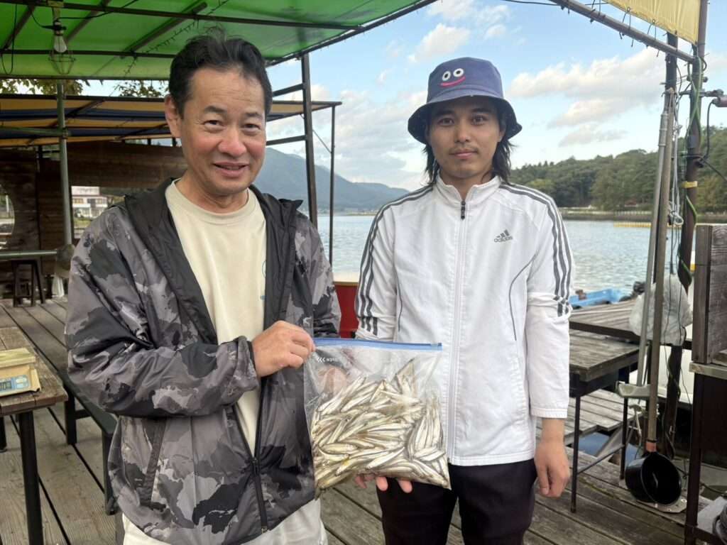 木崎湖ワカサギ釣果情報　10/12